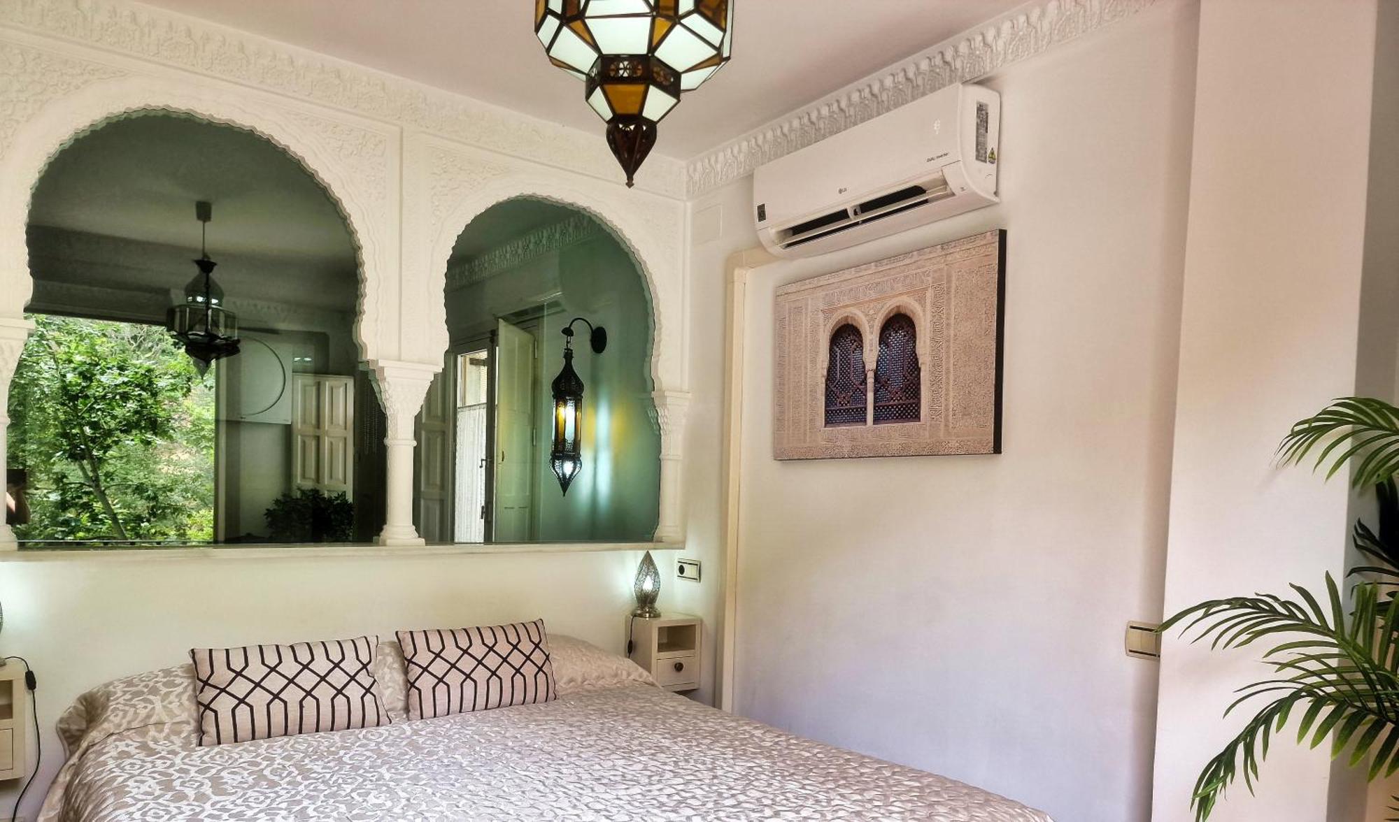 The Nasrid Palace From Your Bed ! Granada Exterior foto